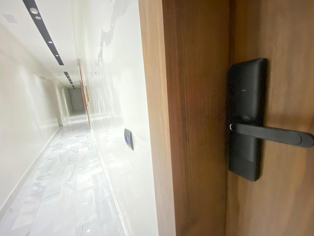 קזבלנקה Modern 1 Bedroom 1Min From Downtown Anoual Tramway מראה חיצוני תמונה